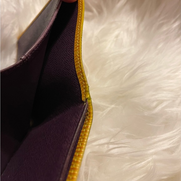 Louis Vuitton Epic Elise Wallet - Picture 6 of 7